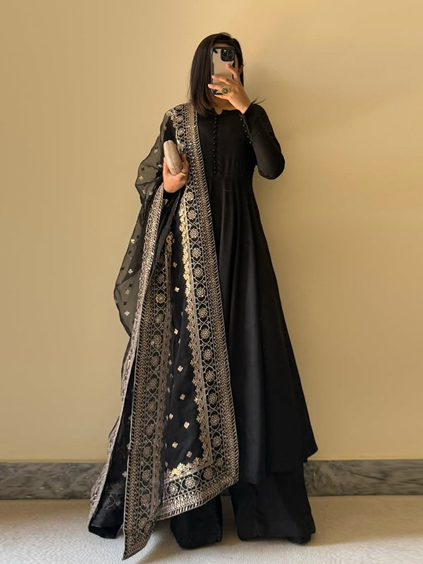 Black Georgette Kurta With Pant & Dupatta Set