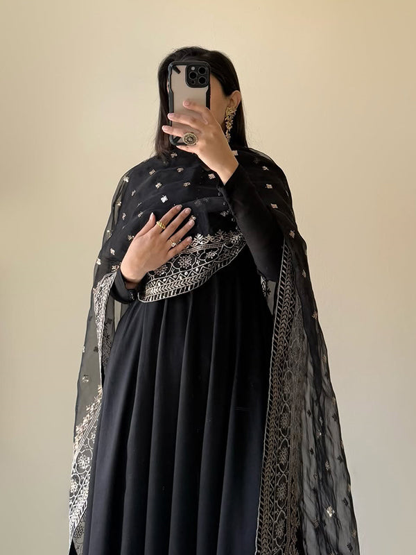 Black Georgette Kurta With Pant & Dupatta Set