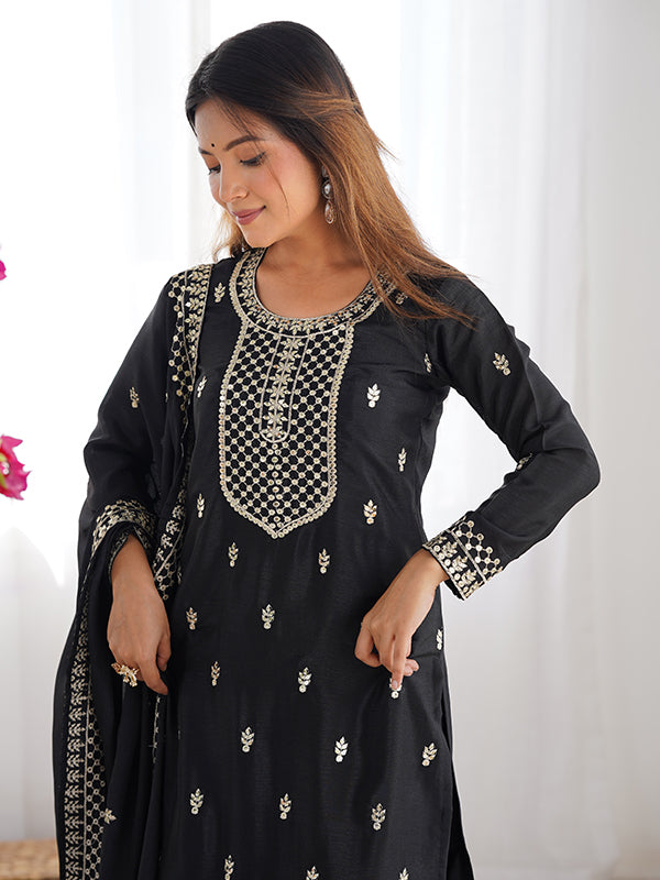 Black Chinon Silk Straight Kurti With Pant & Dupatta Set