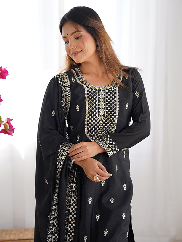 Black Chinon Silk Straight Kurti With Pant & Dupatta Set
