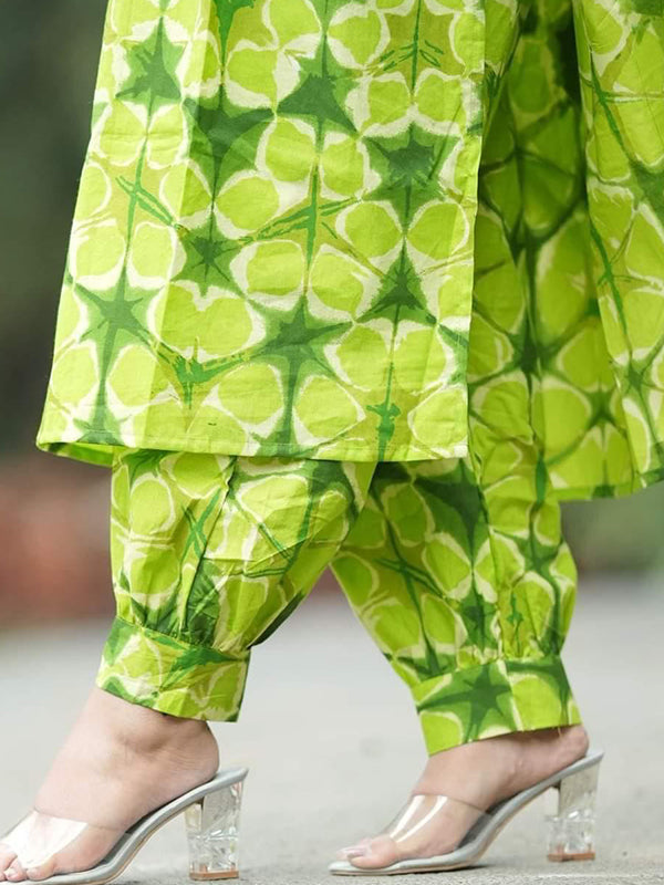 Parrot Green Cotton Printed Kurti With Pant & Dupatta Set
